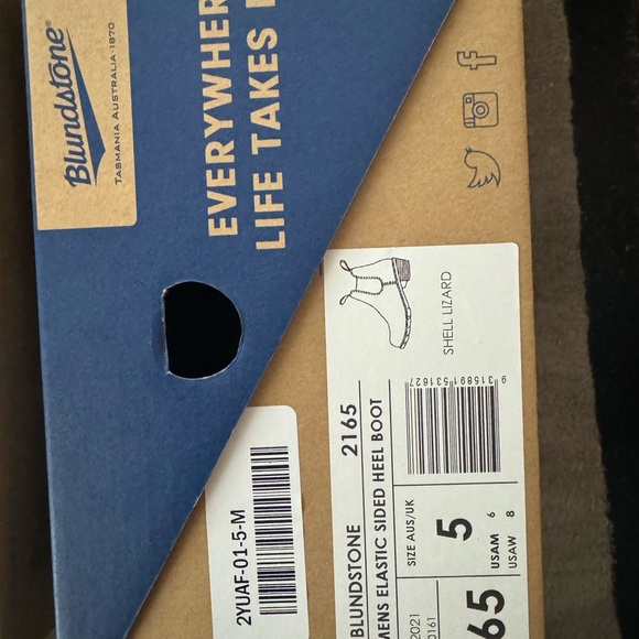 BLUNDSTONE Chelsea Lizard Embossed Leather Heeled Boot. 2165. Size: 6.5, 7, 8 - Picture 12 of 16